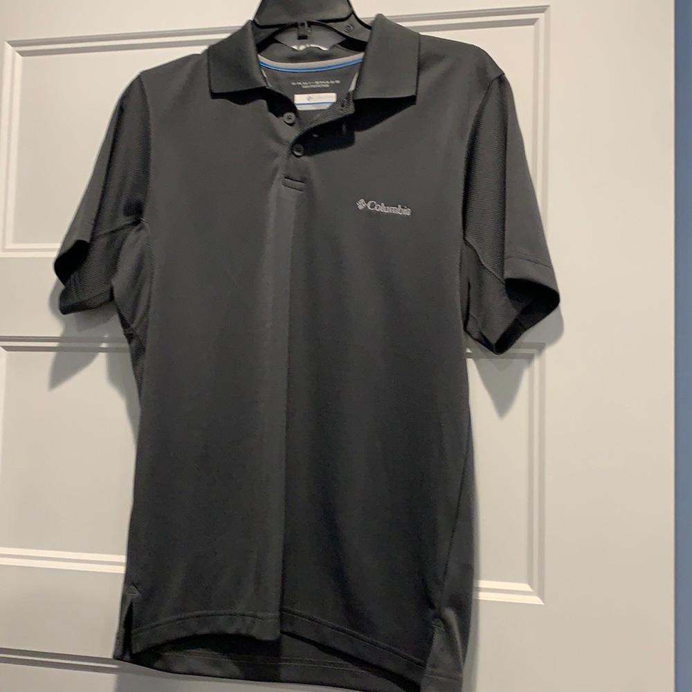 Columbia grey polo short sleeve shirt